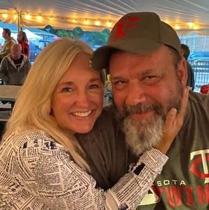 Meet your Posher, Paula